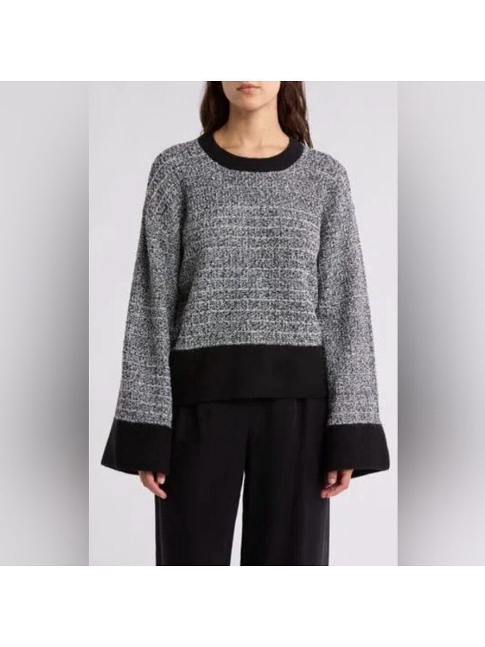 Laundry by Shelli Segal BELL SLEEVE BOUCLÉ SWEATER IN BLACK size large